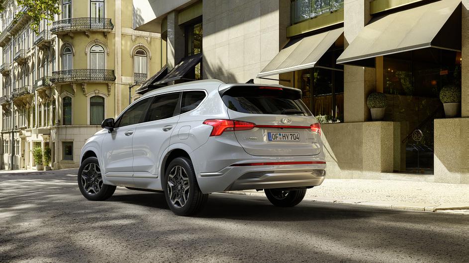 hyundai santa fe plug-in hybrid