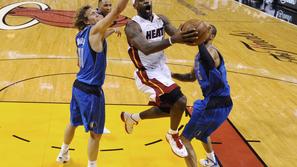 Miami Heat : Dallas Mavericks 92:84