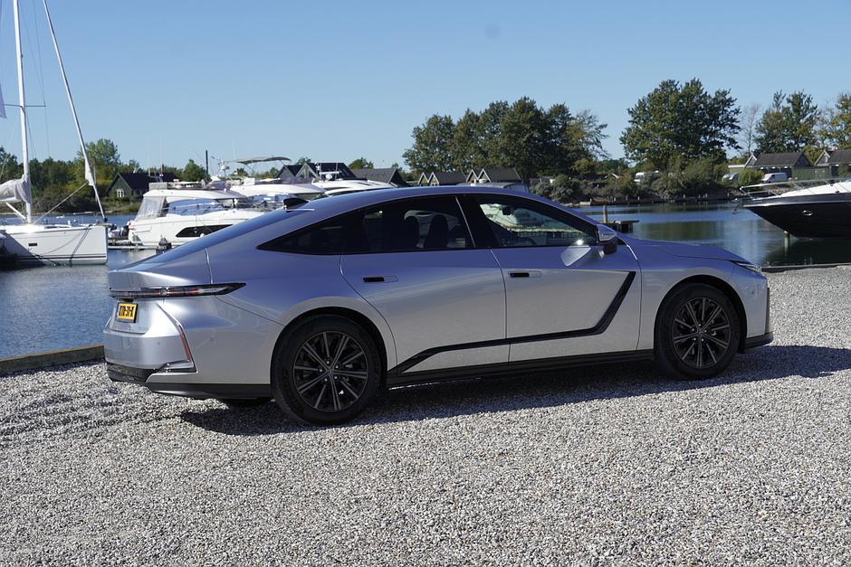 lexus ES | Avtor: Matija_Janežič