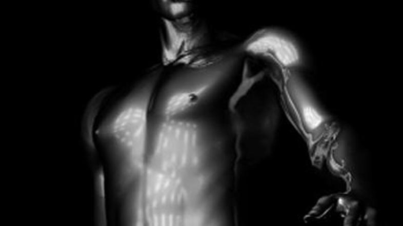 Roboti bodo lahko preko elektoronske kože tudi čutili, kar pomeni še en korak k 