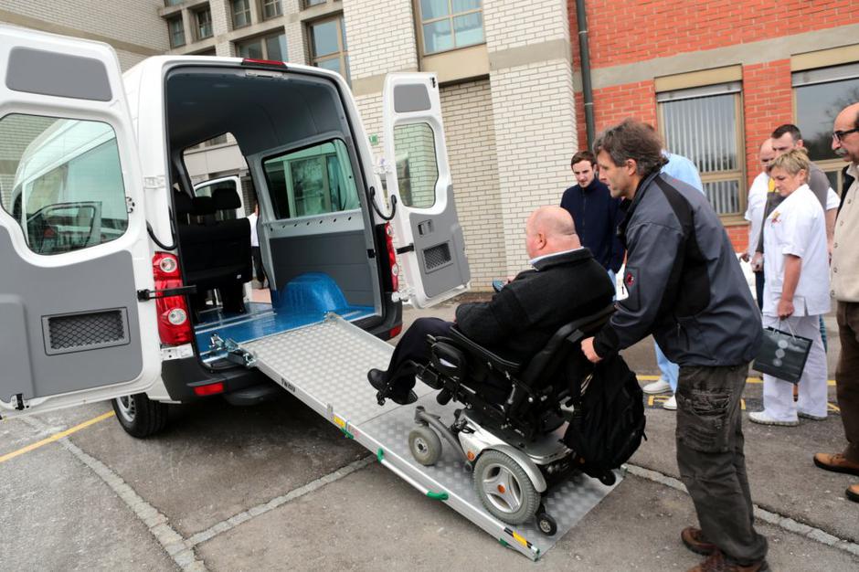 Donirani VW crafter | Avtor: Porsche Slovenija