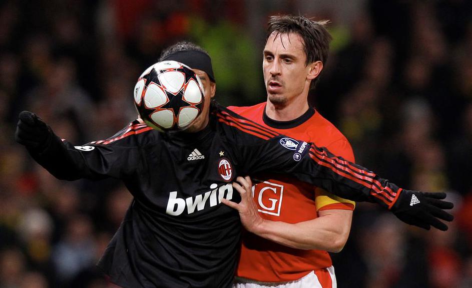 Ronaldinho Gary Neville