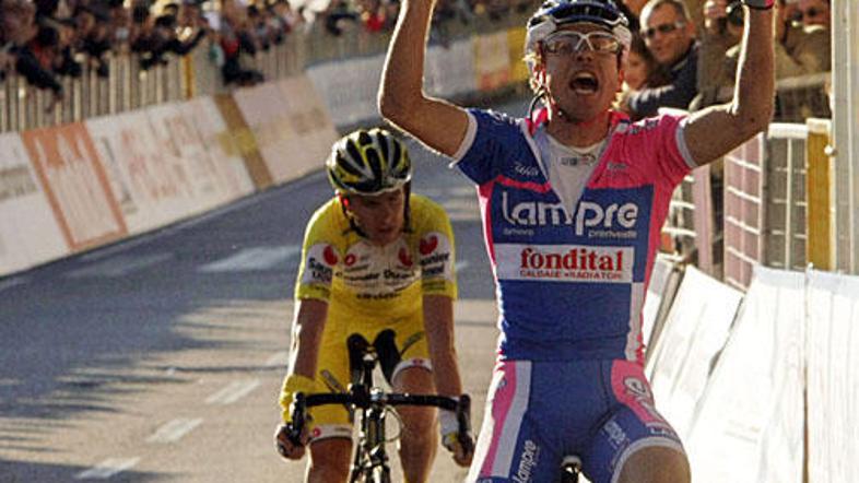 Damiano Cunego je zmagovalec Lombardije.