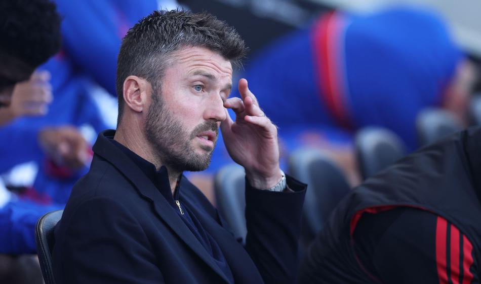 Carrick dobil neprijetna vprašanja o Šešku