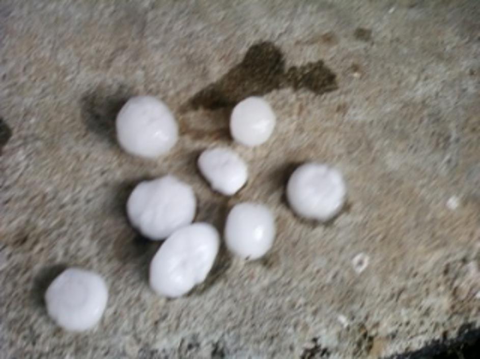 Toča v kraju Lonč na Avstrijskem Koroškem