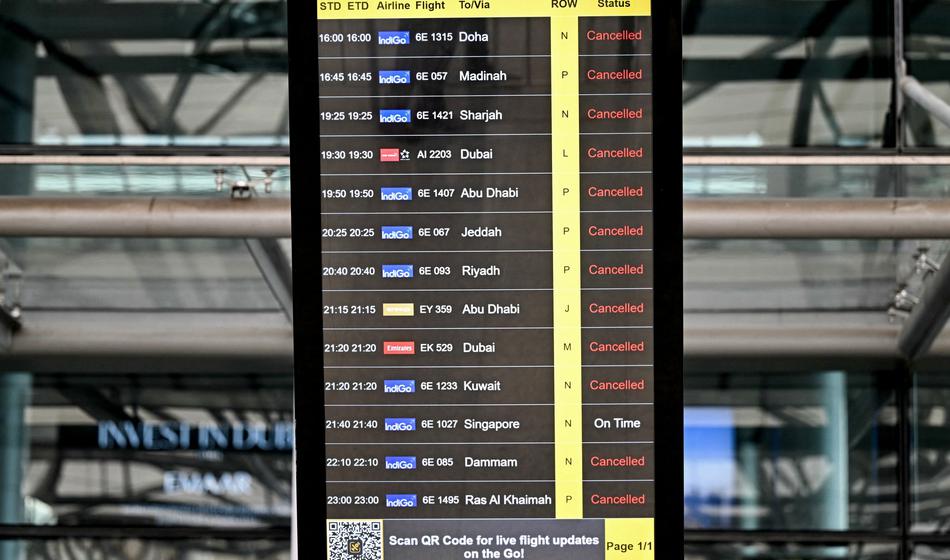 Ministrstvo se utaplja v klicih in sporočilih ujetih na Bližnjem vzhodu