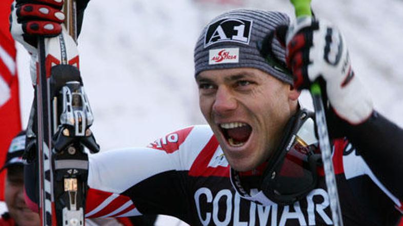 Zmagovalec resničnega sobotnega smuka v Val Gardeni Michael Walchhofer je dosege