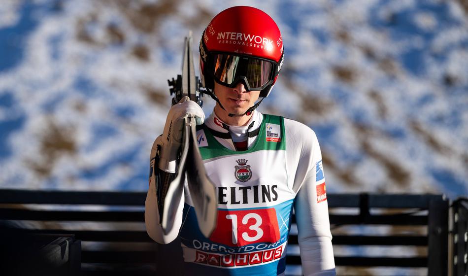 Velesila obtožena goljufanja, odzvala sta se tako Slatnar kot Fis