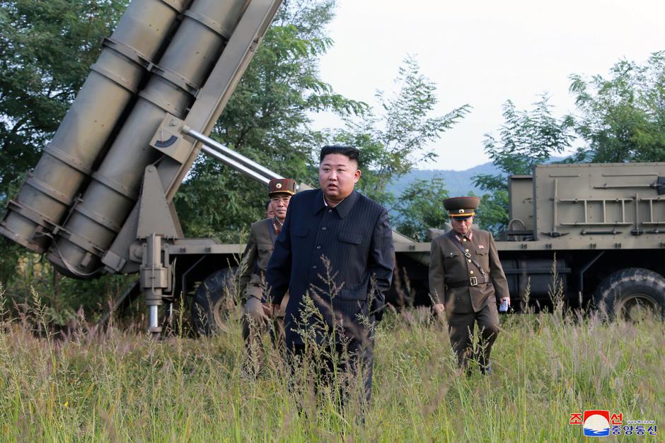 Kim Jong-un, testiranje raketometa | Avtor: Epa