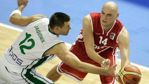 Goran Jagodnik je na tekmi s Poljsko dobil zajetno minutažo.