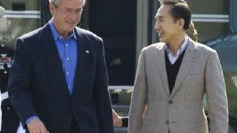 Ameriški in južnokorejski predsednik še nista obupala nad Severno Korejo.