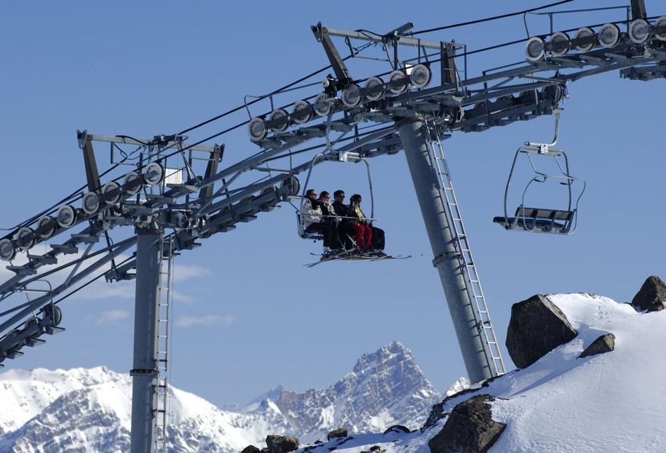 Smučanje v tujini | Avtor: EPA