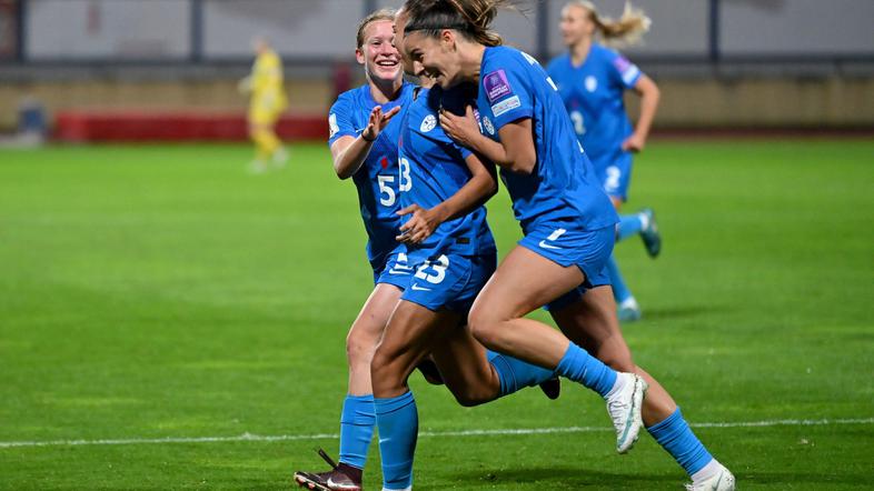 Maja Sternad