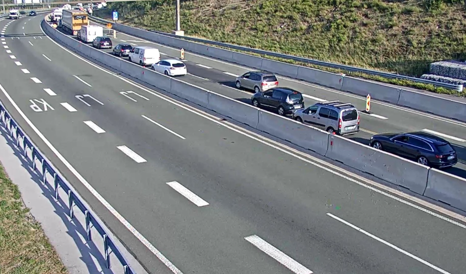 Huda nesreča, popolna zapora, obvoz po regionalni cesti