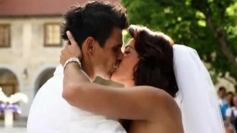 Rebeka Dremelj, poroka