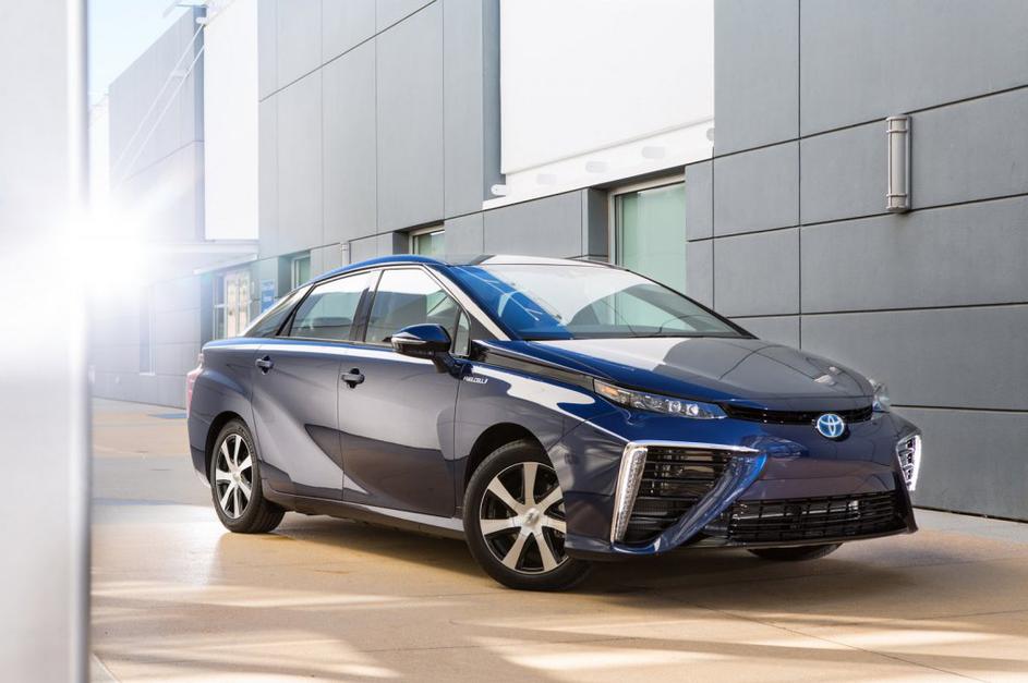 Toyota mirai