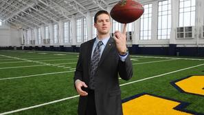 Lani je na univerzi Michigan puntal žogo povprečno 44,5 metra daleč. To jesen je