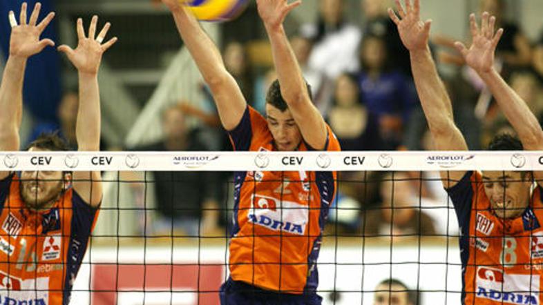 Odbojkarji ACH so proti aktualnim prvakom prikazali izjemno igro.