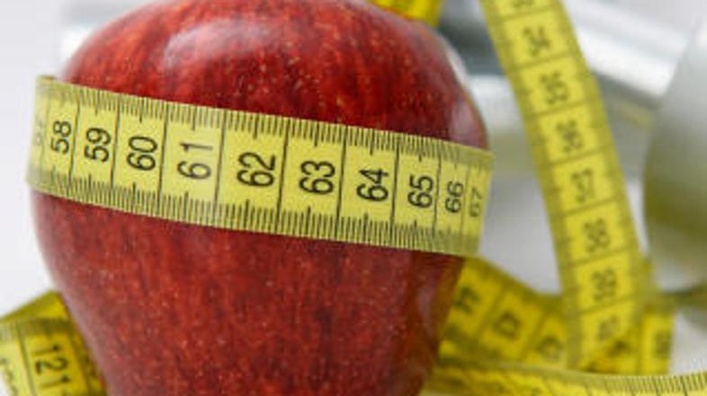 Jabolko za zajtrk, večerjo in kosilo? Rezultati zagotovo ne bodo trajni!