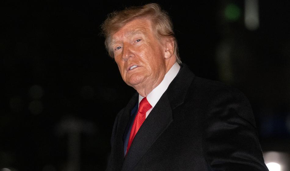 Trump naznanil dogovor Rusije in Ukrajine, Zelenski nima pojma