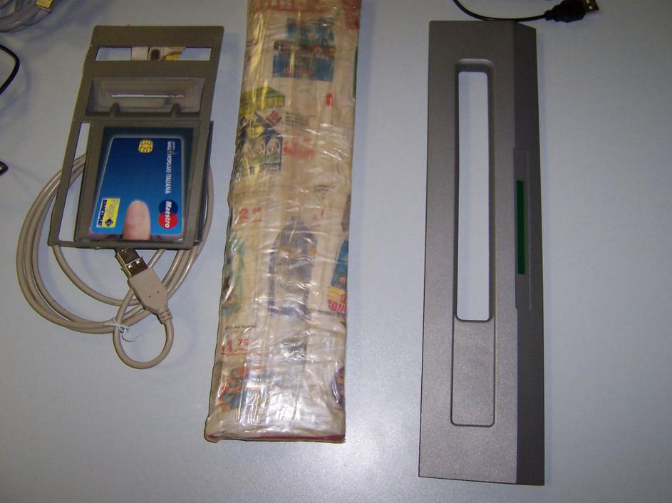 Pripomočki za skiming kartic 