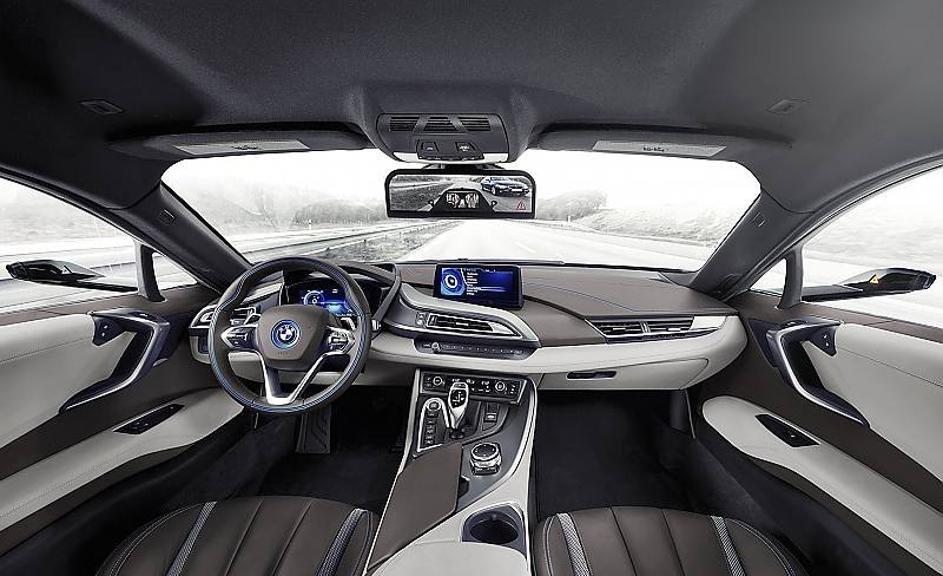 BMW digitalno ogledalo