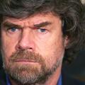 Danes 65-letni Reinhold Messner je prvi Zemljan, ki je brez dodatnega kisika osv