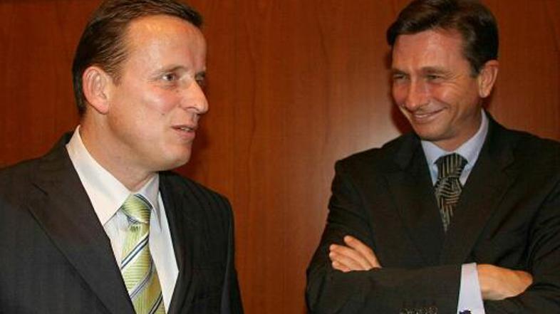 Borut Pahor naj bi si v vladi želel bolj SLS kot Desus.