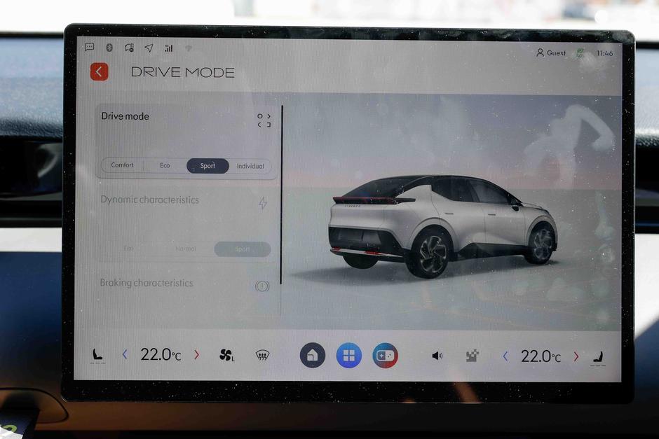 Lynk & Co 02 | Avtor: Saša Despot