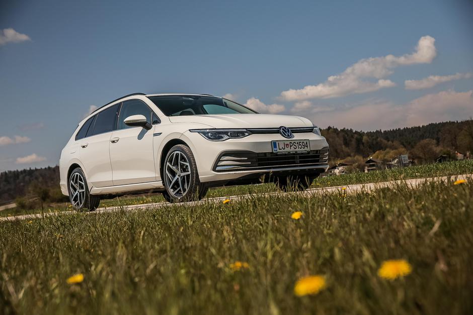 VW Golf Variant | Avtor: Saša Despot