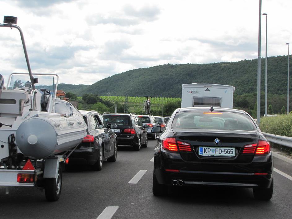 Gneča na mejnem prehodu