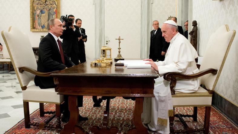 Papež Frančišek in Vladimir Putin (l. 2013)