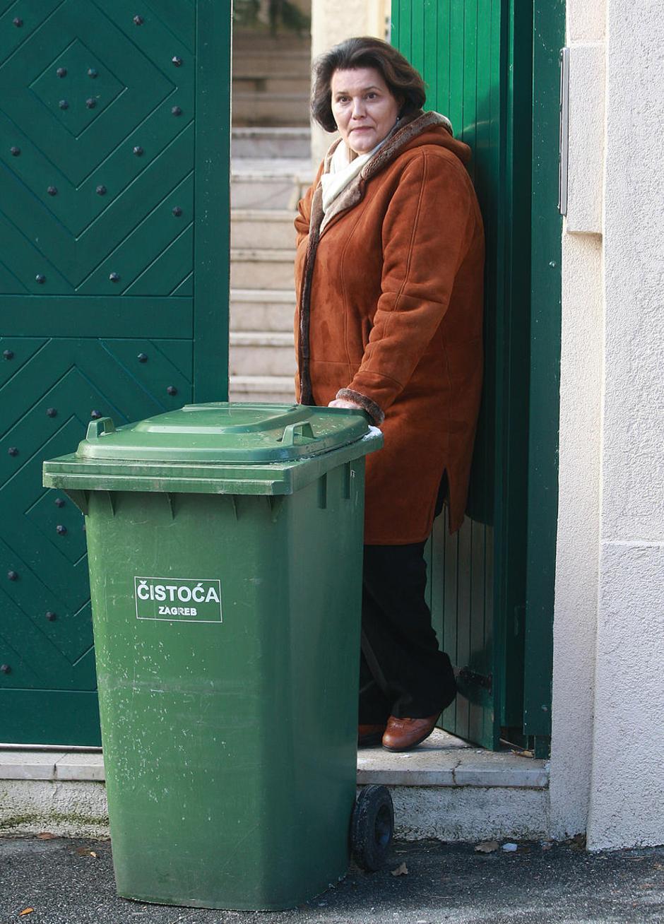 Mirjana Sanader, kanta za smeti | Avtor: Žurnal24 main