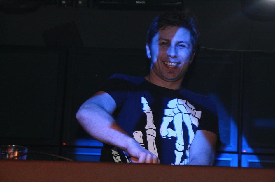 Sobotna norija v Planet Tušu