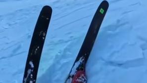 Smučarja na italijanski strani Kanin zajel plaz