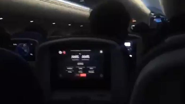 Letalo med poskusom pristajanja