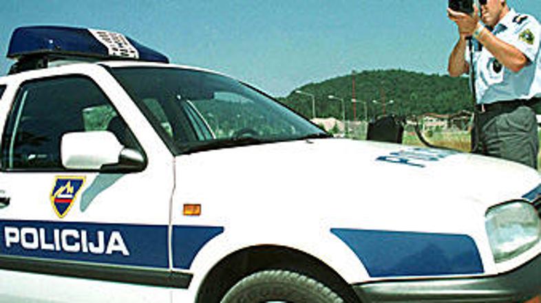 Neprilagojena hitrost je še vedno eden glavnih razlogov za prometne nesreče.