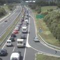 Zastoj pred cestninsko postajo Hrušica.