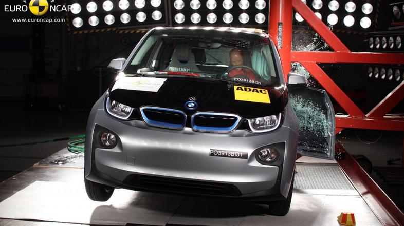 BMW i3 na testu trčenj EuroNCAP
