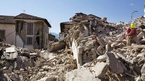 Amatrice Italija potres