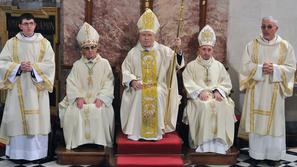 Ljubljana 23.01.10, ljubljanska stolnica, umestitev nadskofa Stresa, Anton Stres