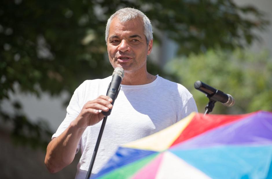 Slovenske novice: Po incidentu mariborskega župana doletelo to - Saša Arsenovič | Avtor: Profimedia