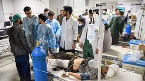 bolnišnica v Afganistanu po potresu