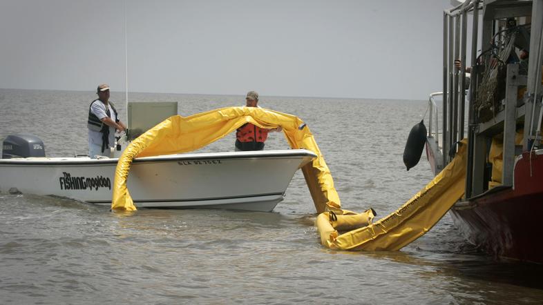 Mehi%C5%A1ki zaliv, nafta, naftni made%C5%BE, prepreke za nafto