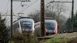Slovenija 29.03.11, nesreca, vlak, zeleznica, policija, preiskava, foto: nik rov