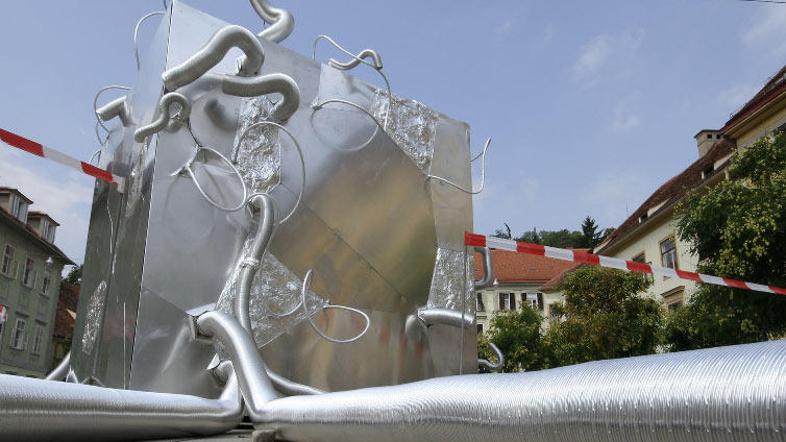 Raziskave bivalnih razmer bodo nenavadni obiskovalci opravljali več dni.