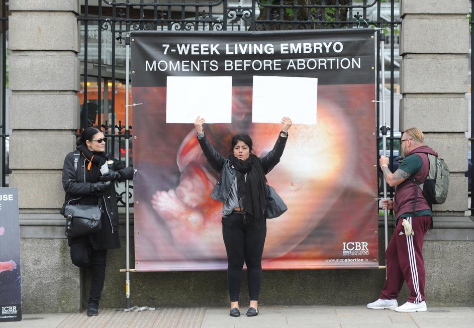 Usodni dan za pravico do splava na Irskem