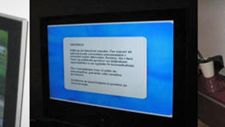 Najprej se je čez sliko pojavil tekst (slika 1), po nekaj trenutkih pa navodila 