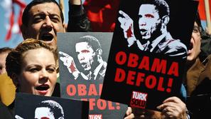 Ameriškega predsednika v Turčiji ne čaka tako navdušena množica, kot je bil zvez
