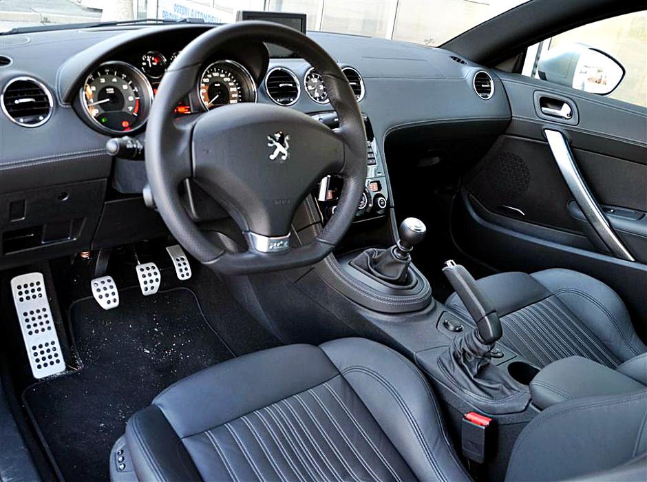 Peugeot RCZ asphalt | Avtor: Gregor Prebil